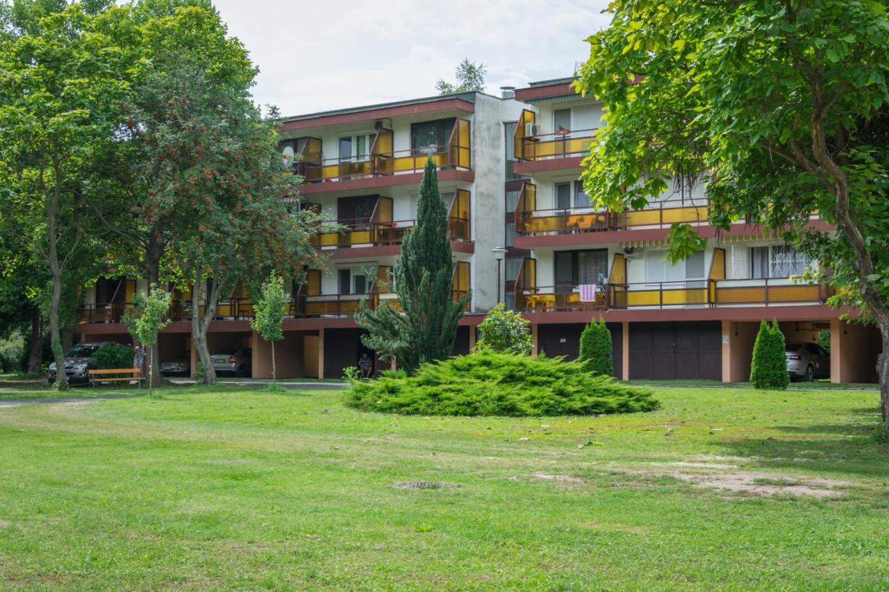 Helikon 31 Apartman Keszthely Buitenkant foto